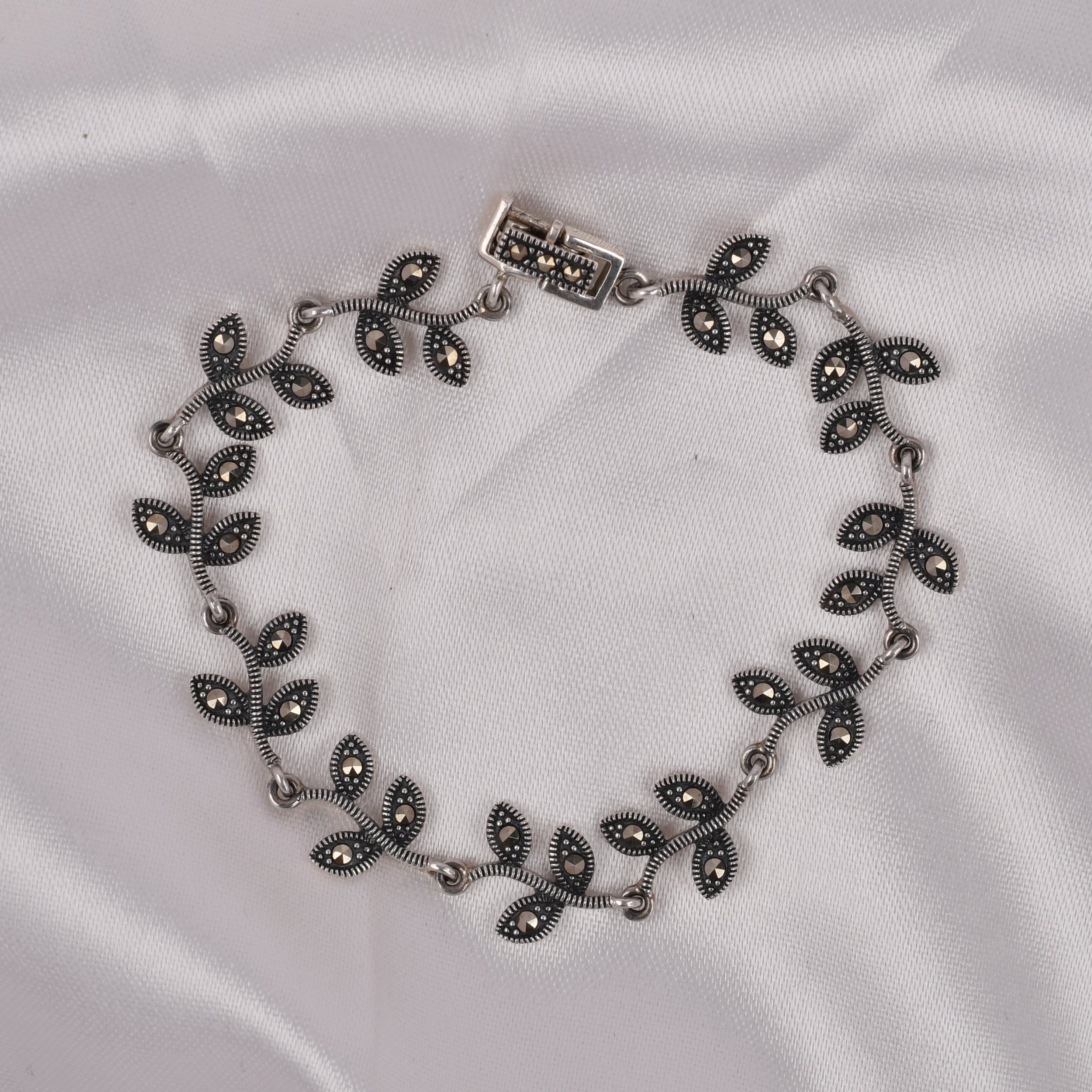 Marquise Leaf Link Silver Bracelet