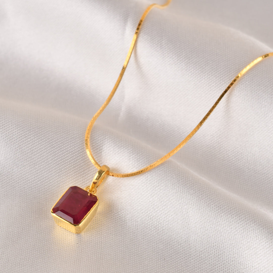 925 Silver Lab-Grown Ruby Classic Pendant