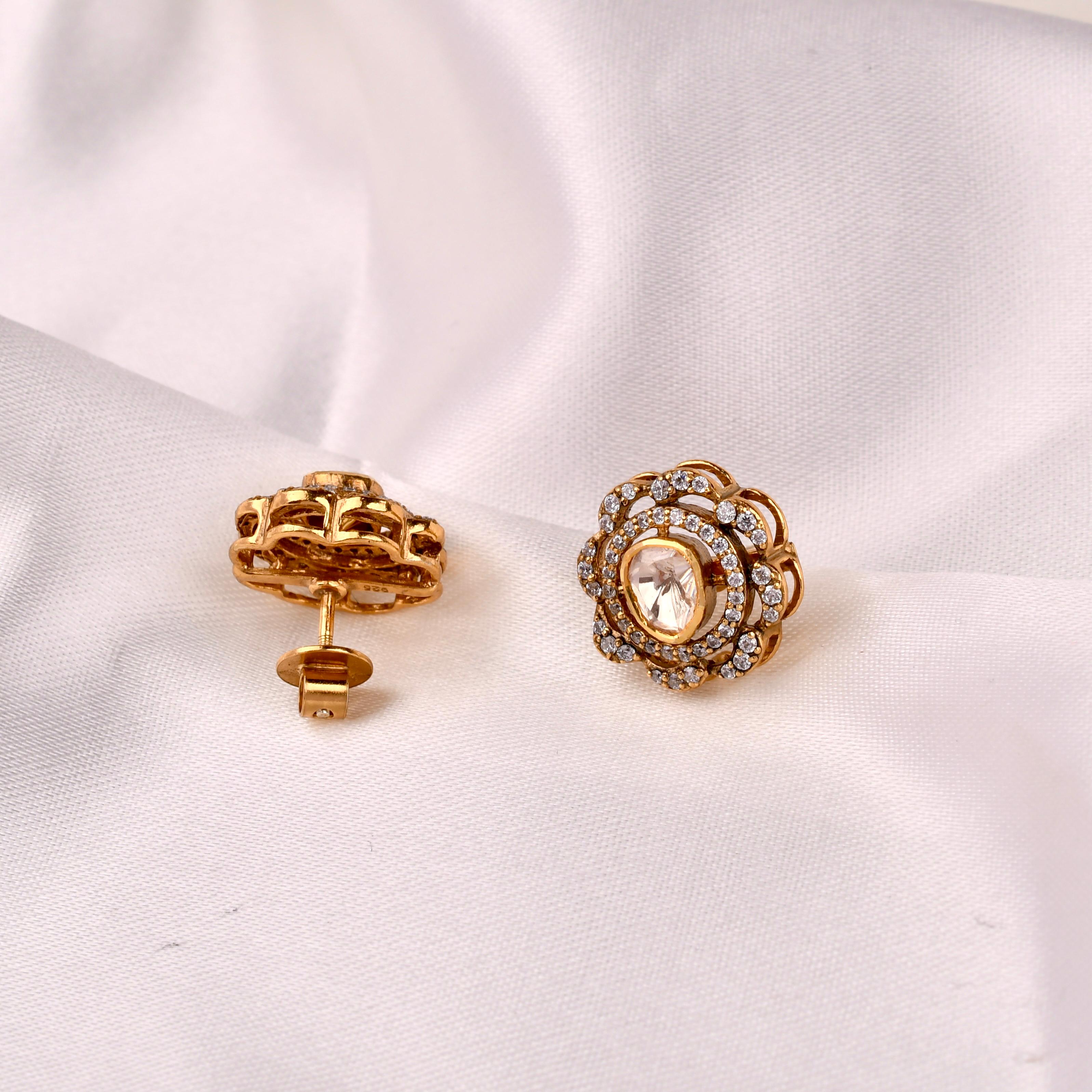 Layered Halo Studs