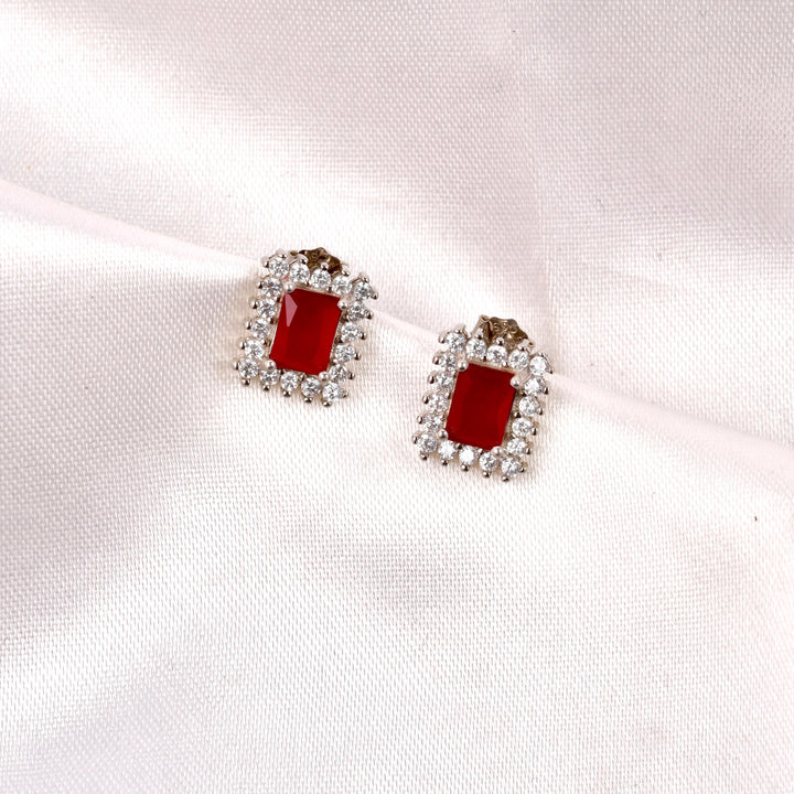 Scarlet Frame Pendant Set